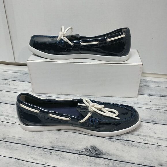 Cole Haan  Women's Patent Leather Navy Slip on Loafer Shoes, Size 8.5B - Picture 2 of 9
